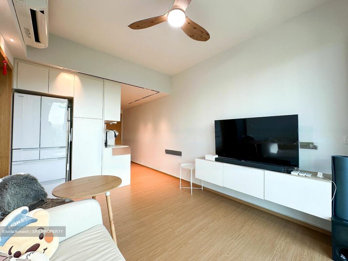 Vacanza @ East (D14), Condominium #467680371